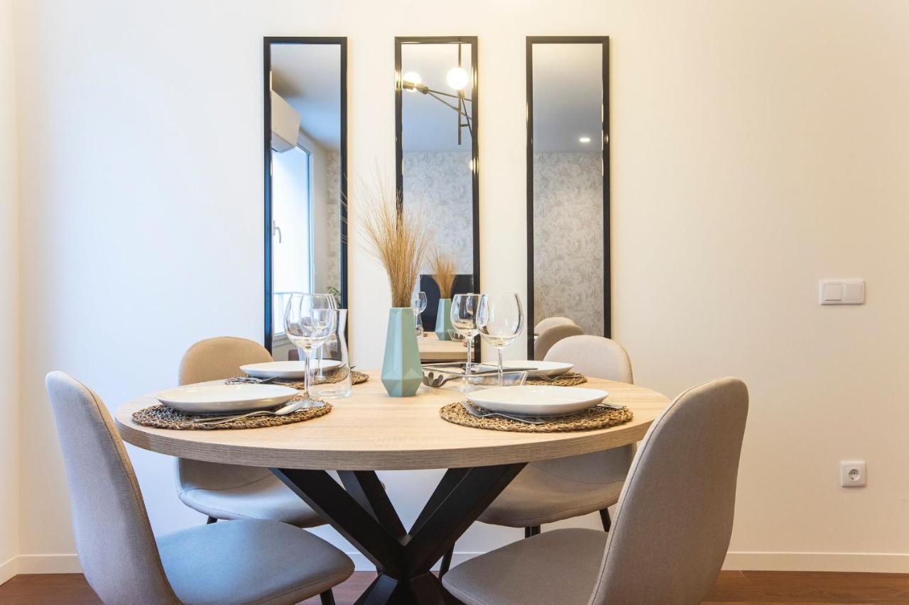 Bombarda Apartments By Lovelystay Porto Eksteriør bilde