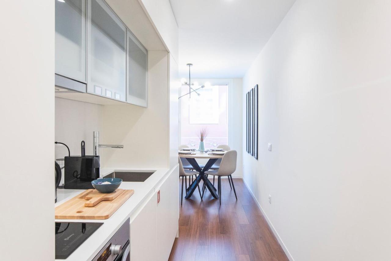 Bombarda Apartments By Lovelystay Porto Eksteriør bilde
