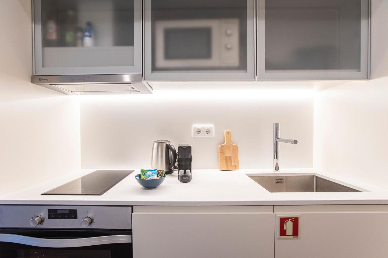 Bombarda Apartments By Lovelystay Porto Eksteriør bilde