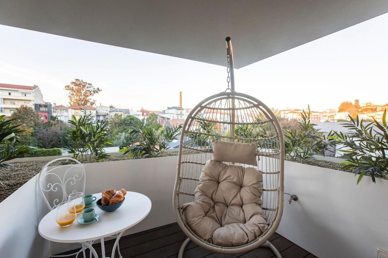 Bombarda Apartments By Lovelystay Porto Eksteriør bilde